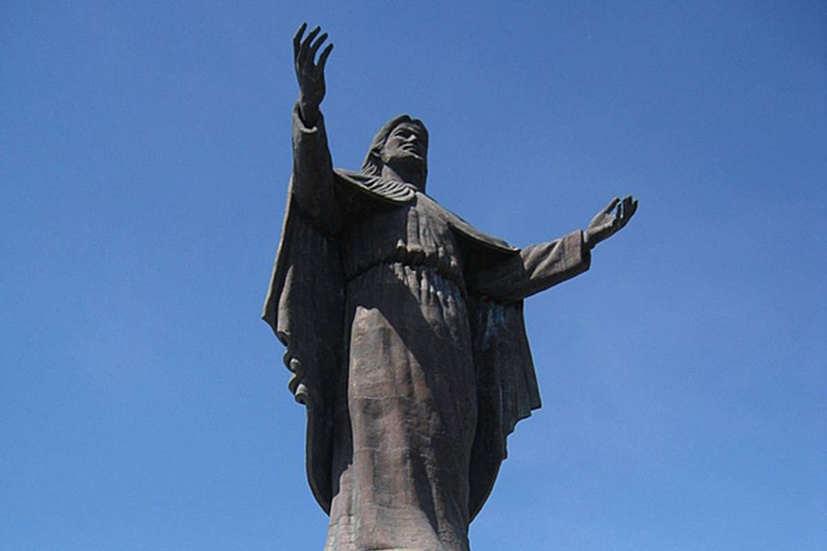 Jesus Statue