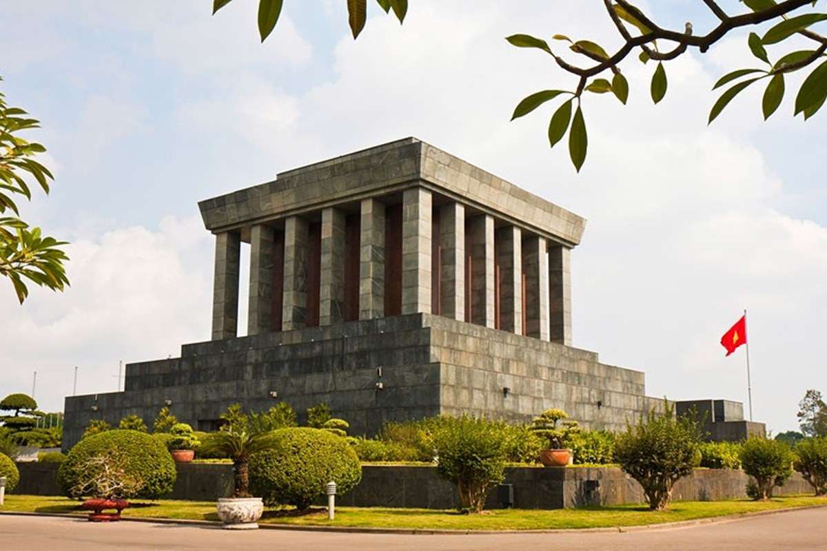 Ho Chi Minh Mausoleum