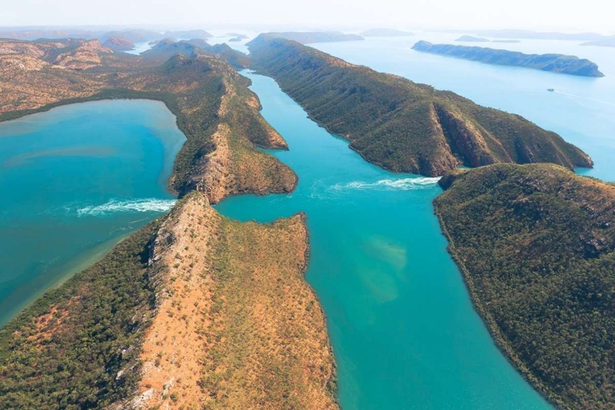 Horizontal waterfalls