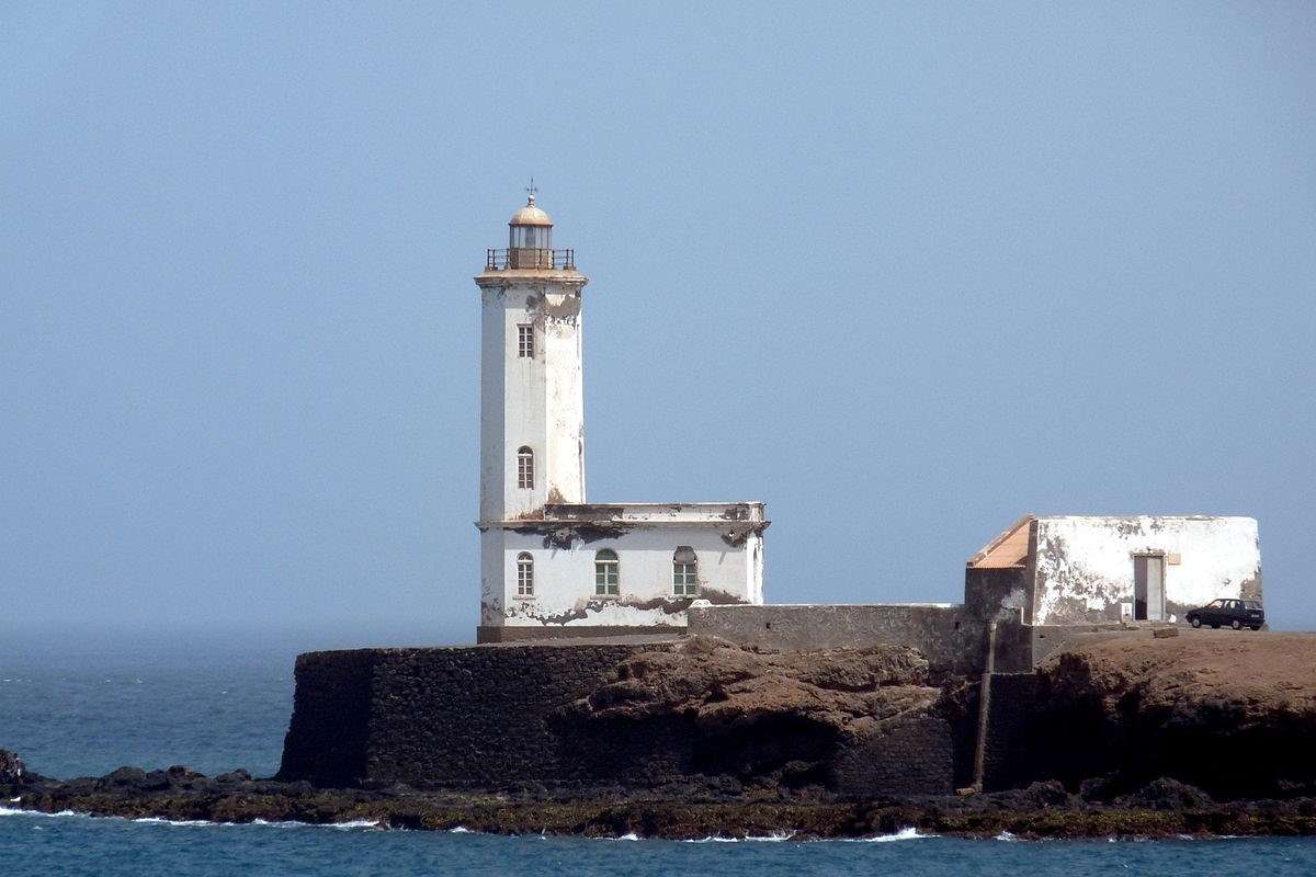 Farol de D. Maria Pia