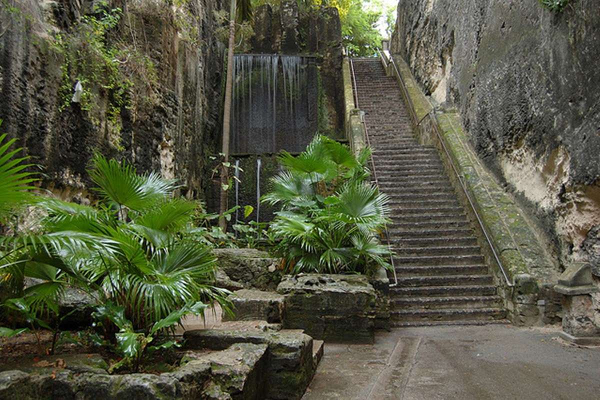 Queen's Staircase