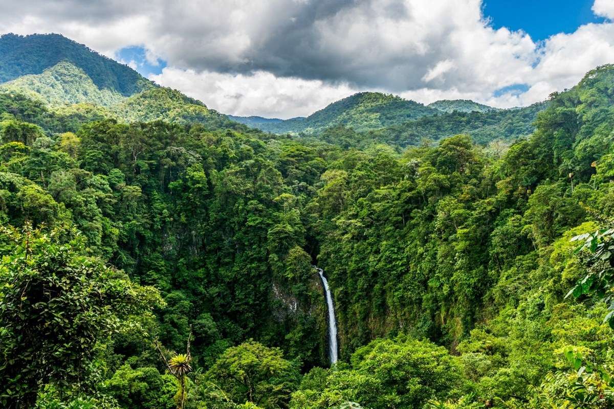 La Fortuna Waterfall