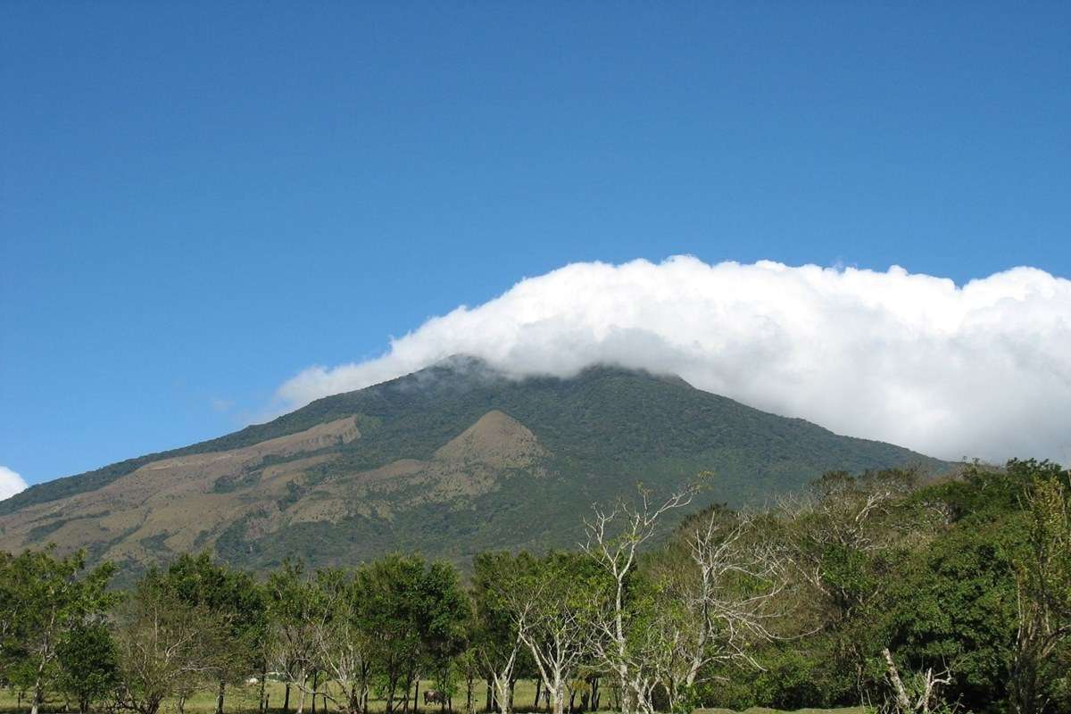 Miravalles Volcano