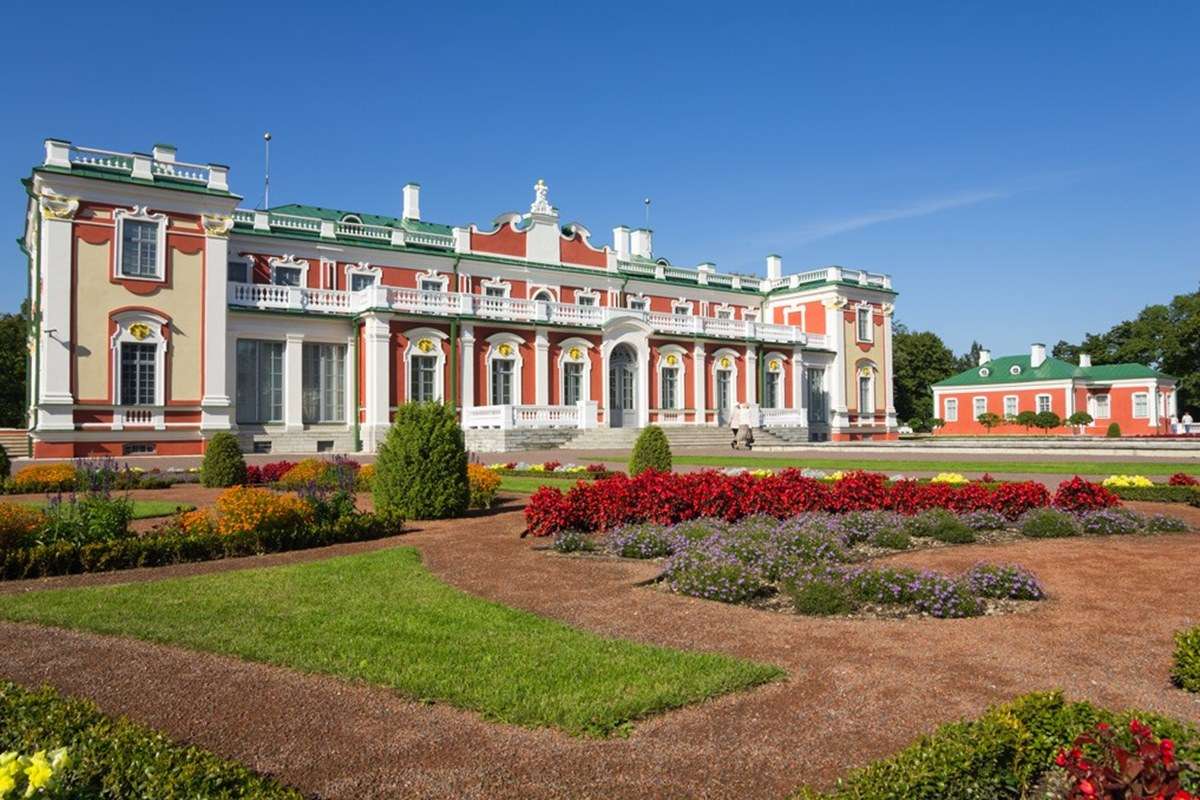 Kadriorg Palace