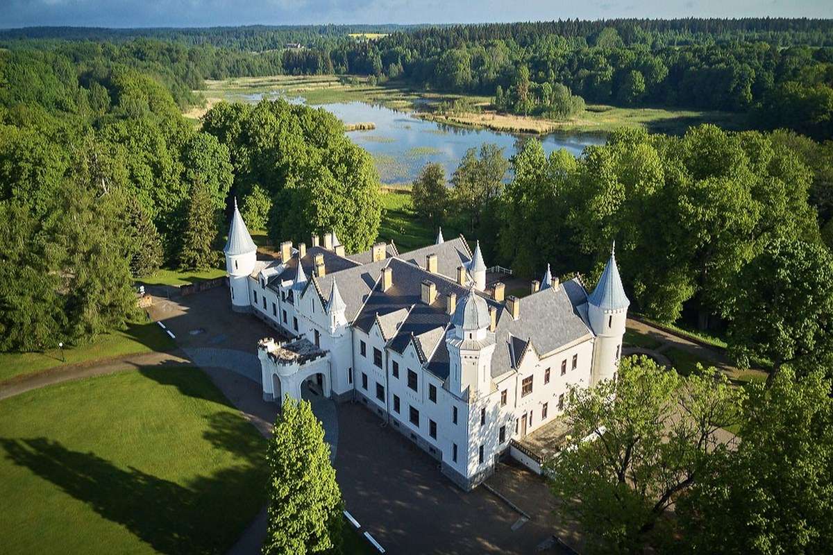 Alatskivi Castle