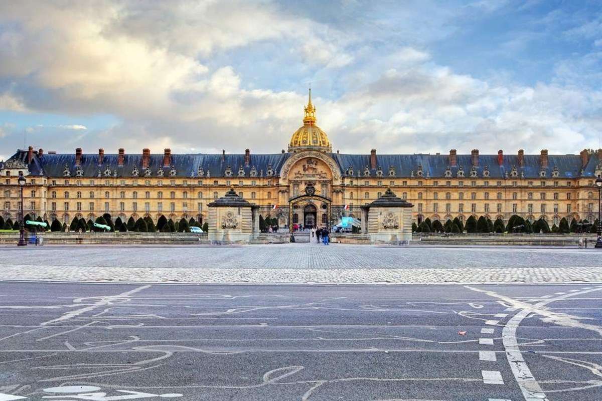 Les Invalides