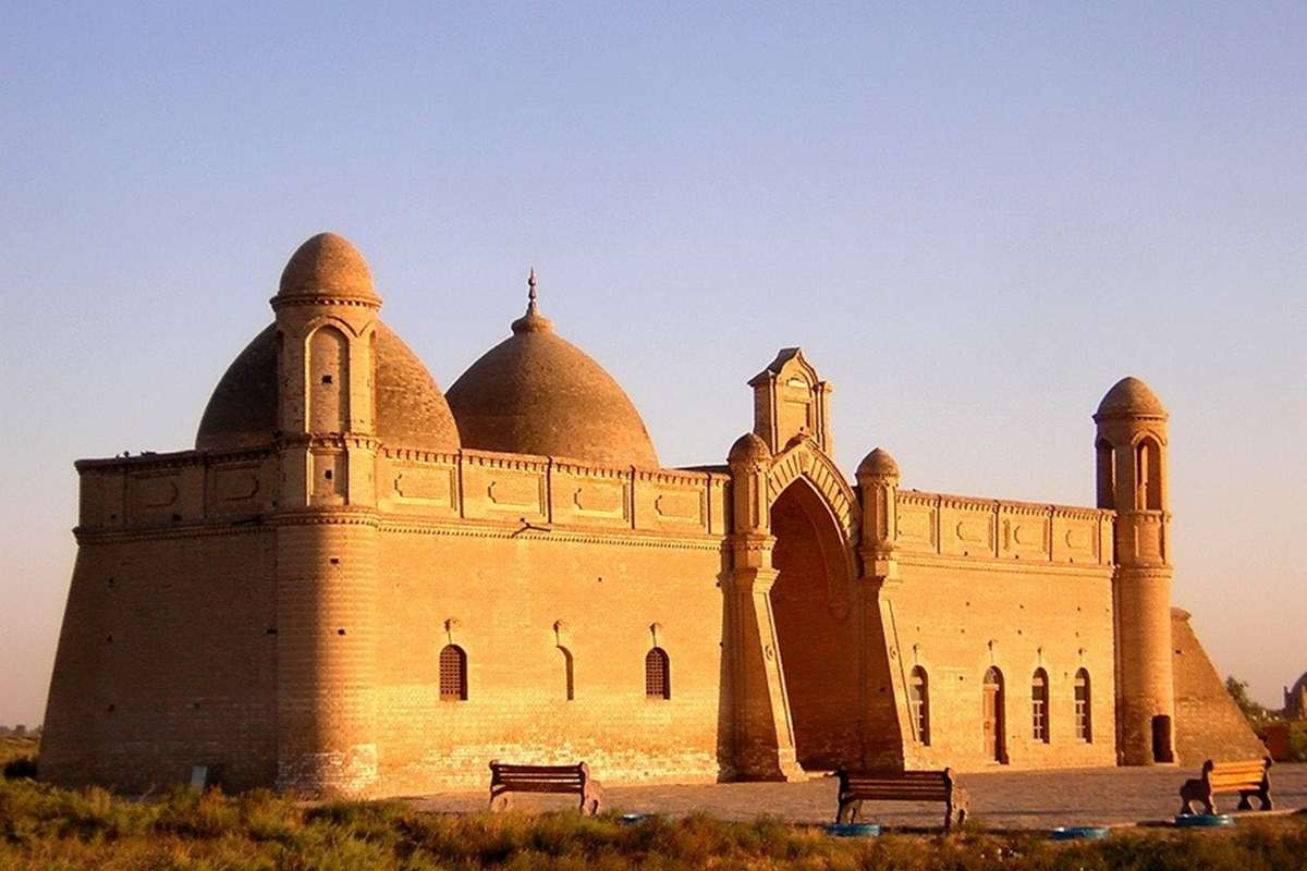 Arystan Bab Mausoleum