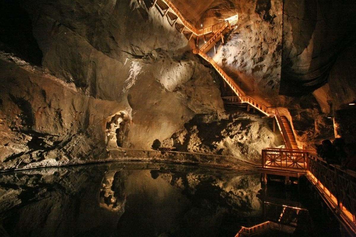 Wieliczka Salt Mine