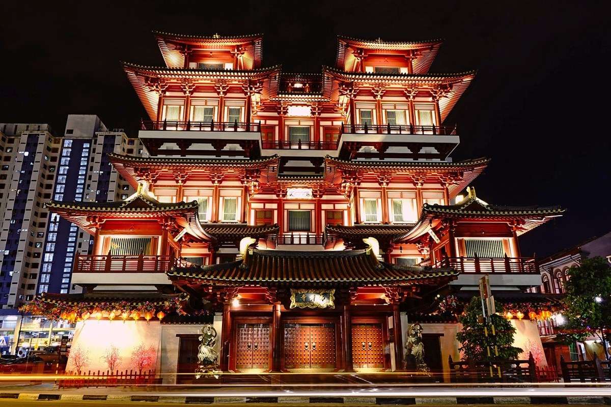 Buddha Tooth Relic Temple