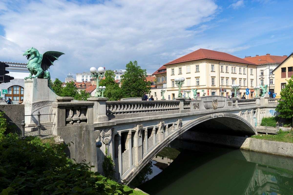 Dragon Bridge