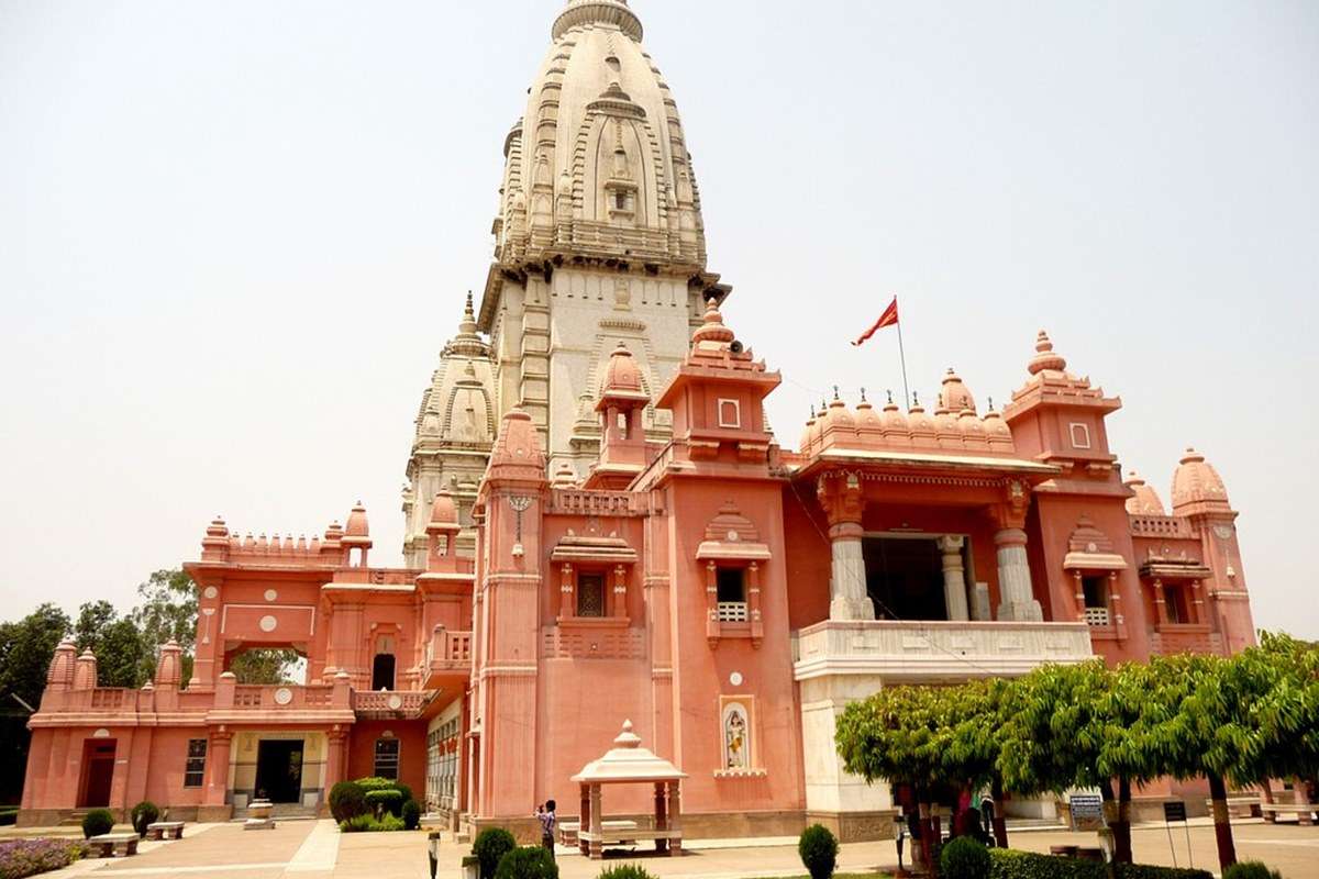 Kashi Vishwanath Temple