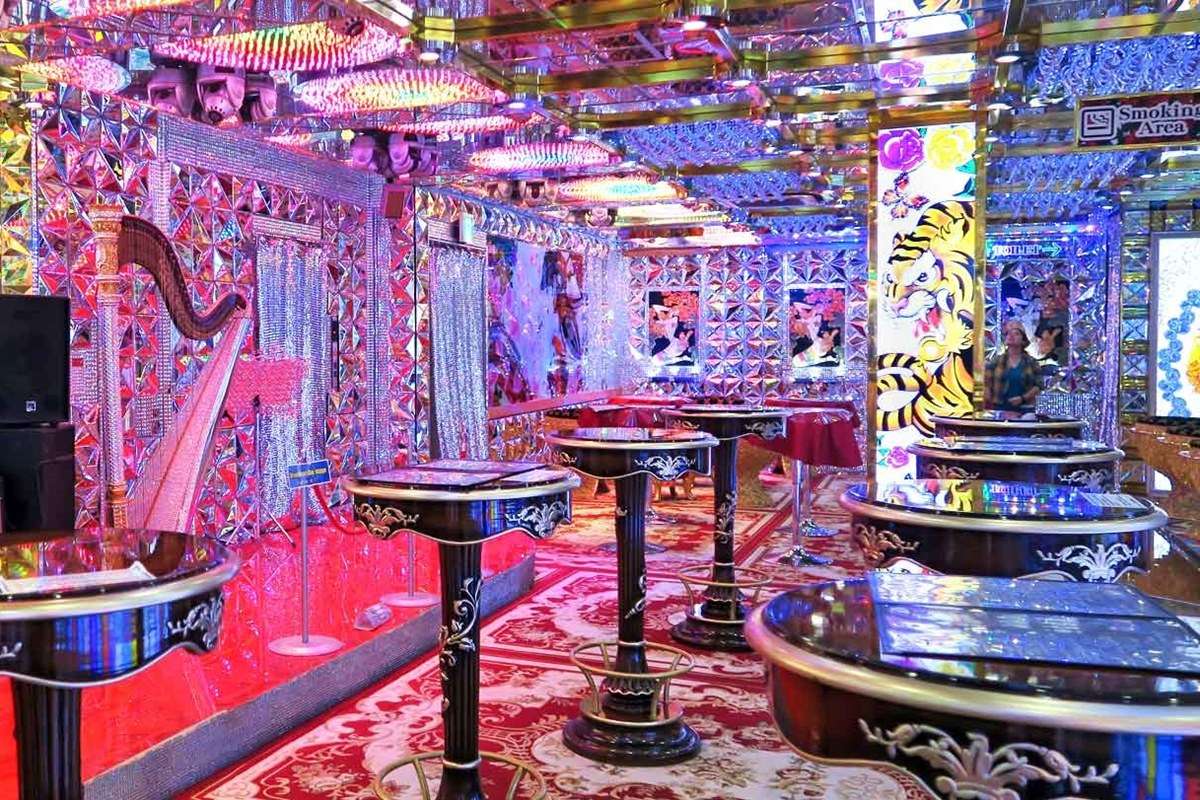 Robot Restaurant