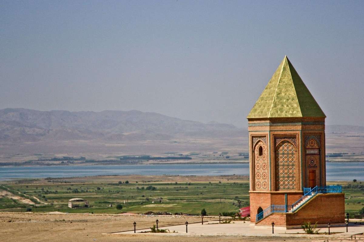 Noah’s Mausoleum